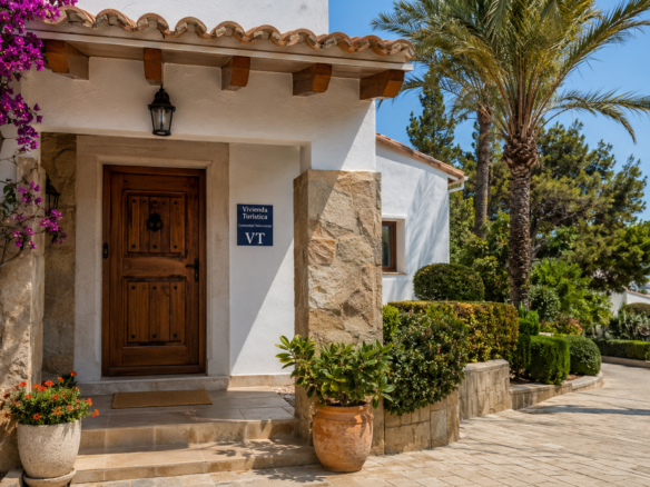 buy-villa-calpe-holiday-let